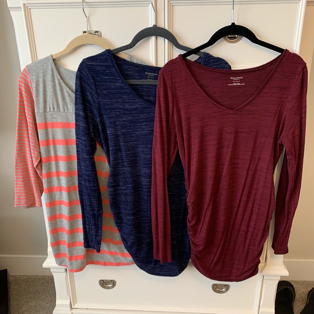 Lot of 3 maternity shirts